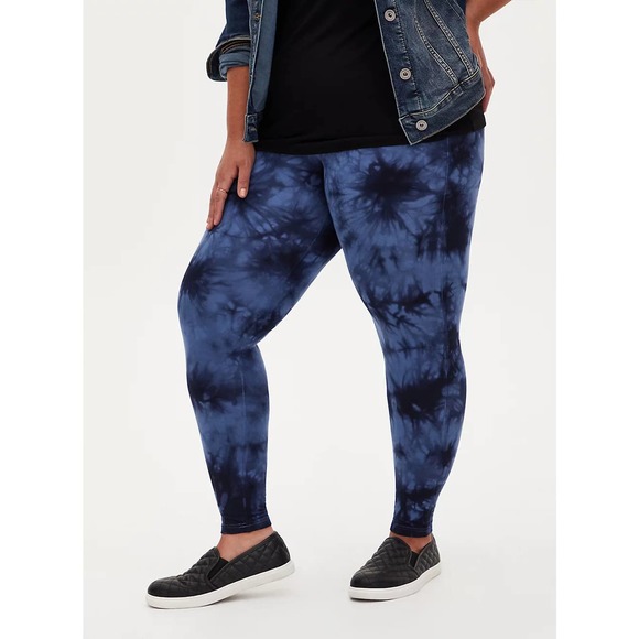 torrid Pants - NWT Torrid Full Length Premium Leggings Blue Black Tie Dye Plus Size: 1X (14/16)